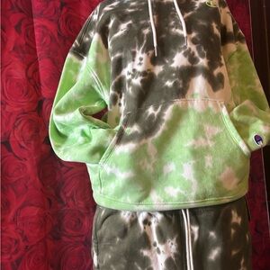 Champion Green and White Tie-Dye Set